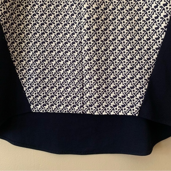 Anthropologie Sunday in Brooklyn Blue & White Abstract Short Sleeve Top Small - Picture 8 of 12